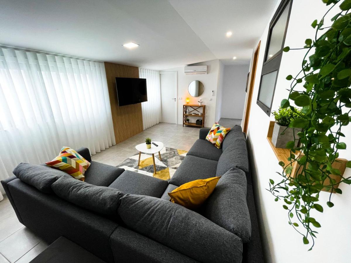 House 9 Guimaraes Villa Екстериор снимка