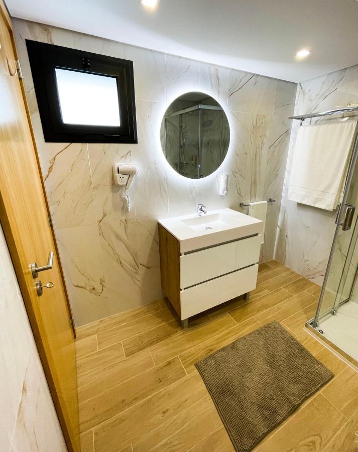 House 9 Guimaraes Villa Екстериор снимка