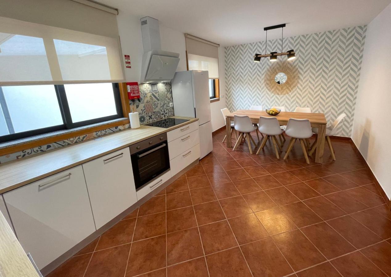 House 9 Guimaraes Villa Екстериор снимка