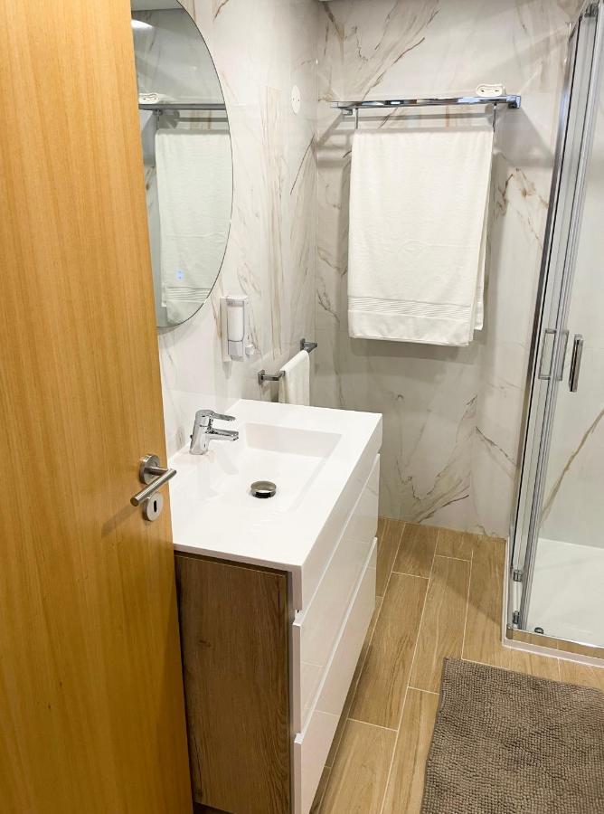 House 9 Guimaraes Villa Екстериор снимка