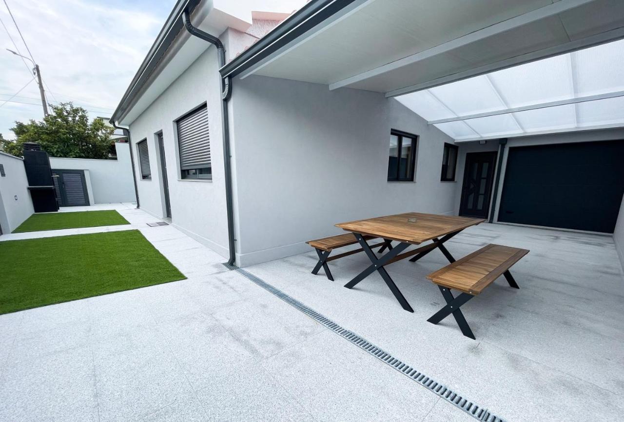 House 9 Guimaraes Villa Екстериор снимка